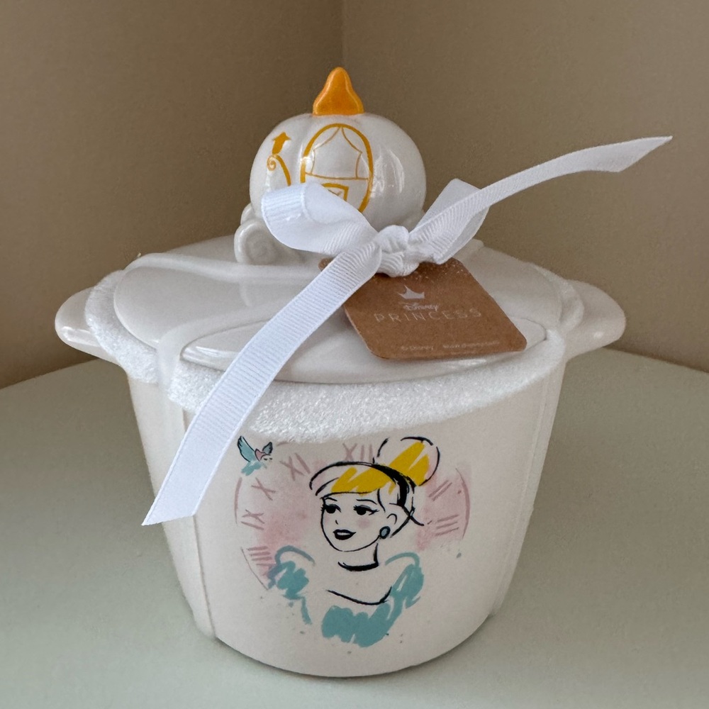 Rae Dunn Disney Princess Cinderella Mini Baking Dish